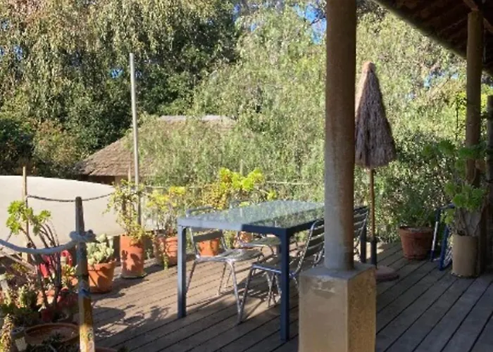D'hotes Les Toits Du Gaou Bed & Breakfast Six-Fours-les-Plages