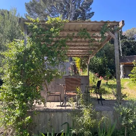 D'hotes Les Toits Du Gaou Bed & Breakfast Six-Fours-les-Plages