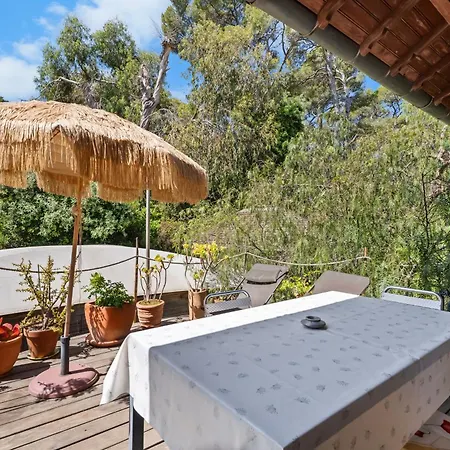 Bed & Breakfast D'hotes Les Toits Du Gaou 3*